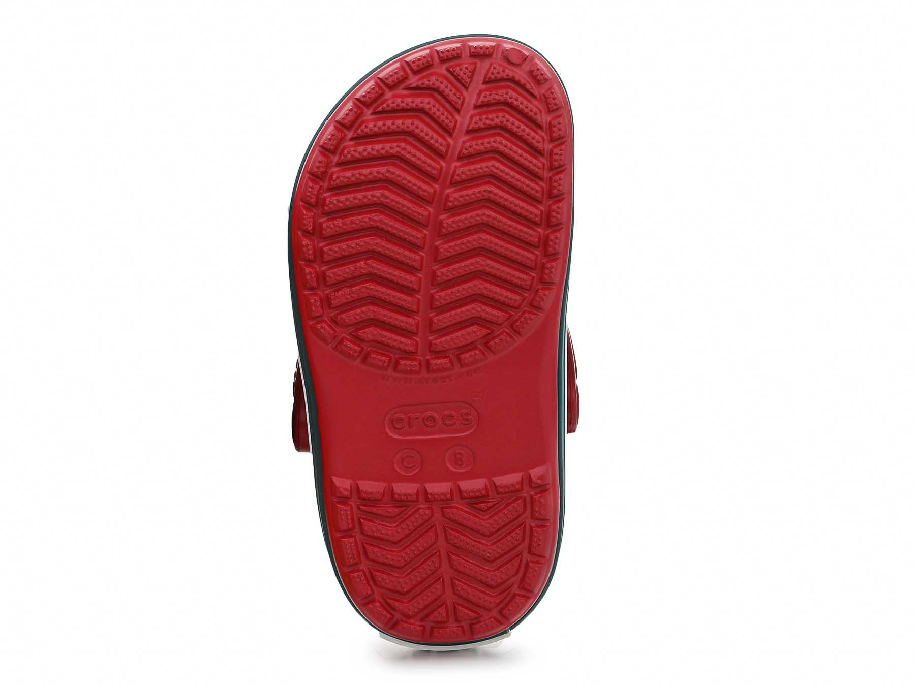 red wings crocs